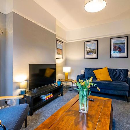 Lovely 4Bdr Home- Off Street Parking Sleeps 7 Nottingham Exteriér fotografie