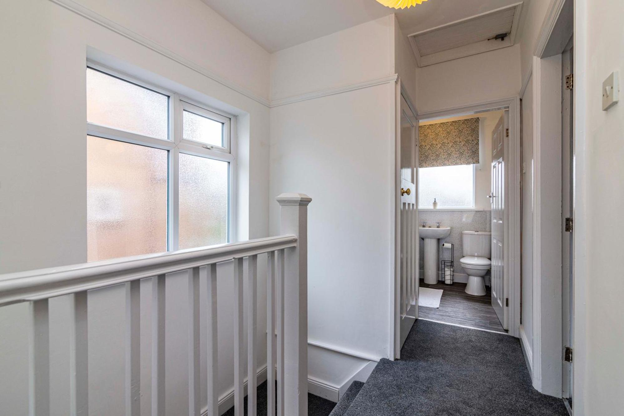 Lovely 4Bdr Home- Off Street Parking Sleeps 7 Nottingham Exteriér fotografie