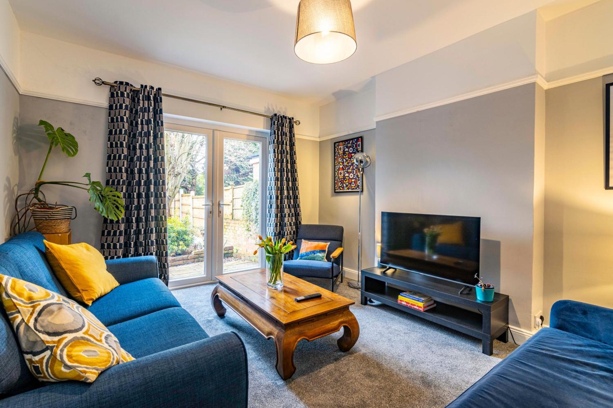 Lovely 4Bdr Home- Off Street Parking Sleeps 7 Nottingham Exteriér fotografie