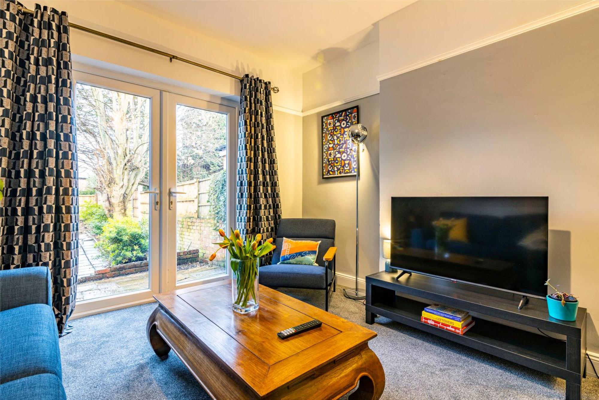 Lovely 4Bdr Home- Off Street Parking Sleeps 7 Nottingham Exteriér fotografie
