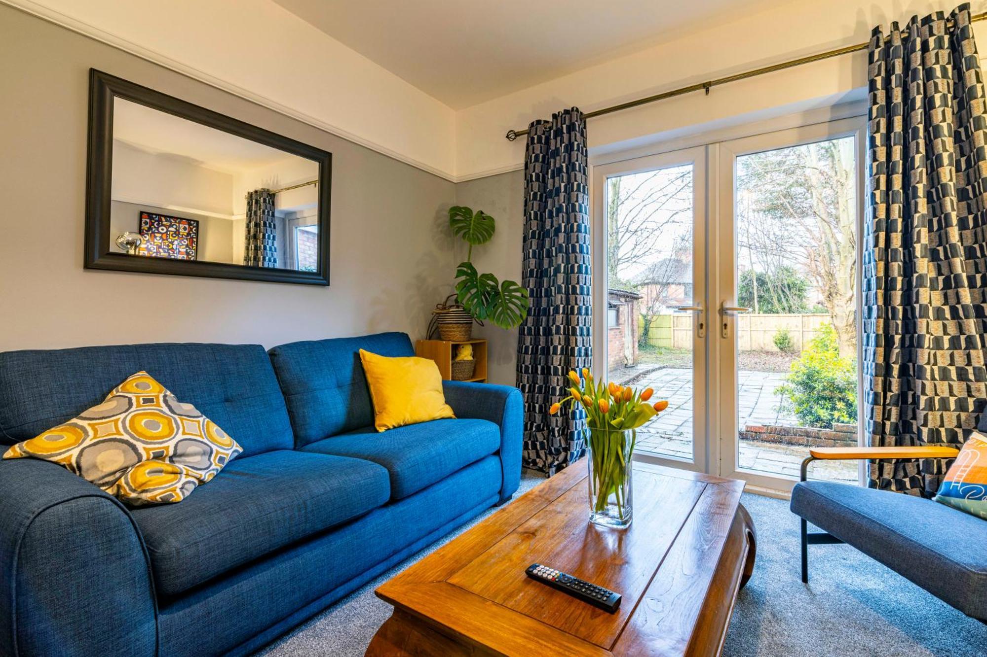 Lovely 4Bdr Home- Off Street Parking Sleeps 7 Nottingham Exteriér fotografie