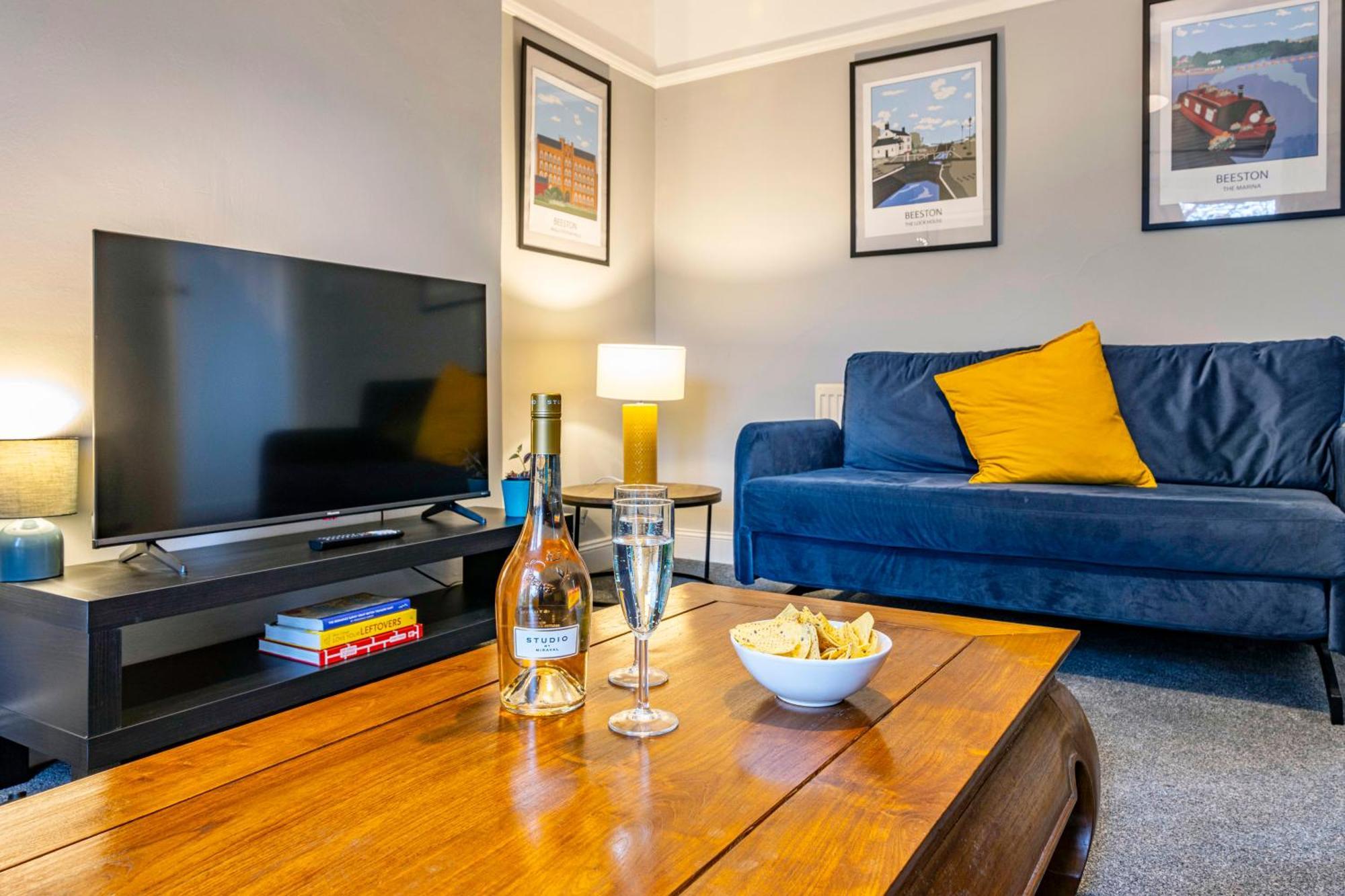 Lovely 4Bdr Home- Off Street Parking Sleeps 7 Nottingham Exteriér fotografie